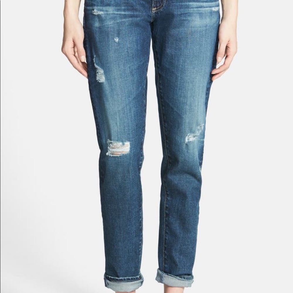 AG “Nikki” Jeans Size 28